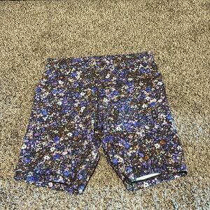 Lululemon align biker shorts